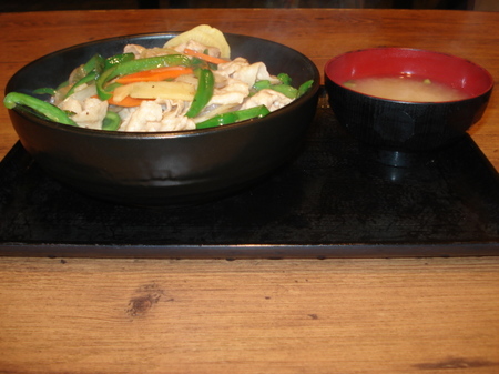 sutadonya-nikupidon4.jpg